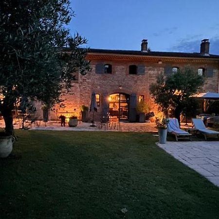 Le Clos De Mara Issus Екстер'єр фото